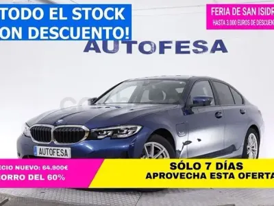 Używany BMW 330e 292 KM (214 kW) 2021 Niebieski Sedan/Limuzyna