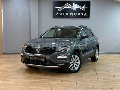 Usado VW T-Roc Advance 150 CV (110 kW) 2021 Gris / plata SUV