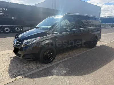 Usado Mercedes V220 Exclusive 163 CV (119 kW) 2019 Negro Monovolumen