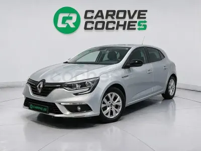 Usado Renault Mégane IV 100 CV (73 kW) 2018 Gris / plata Berlina