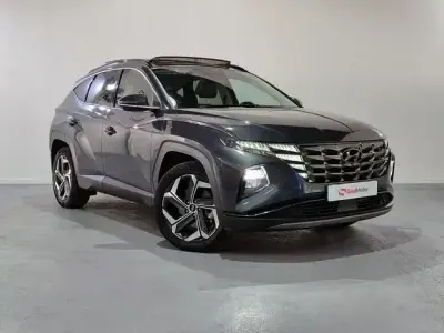 Usado Hyundai Tucson Style 230 CV (169 kW) 2023 Gris SUV
