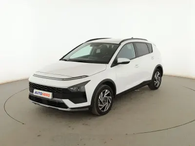 Usado Hyundai Bayon 101 CV (74 kW) 2024 Blanco SUV