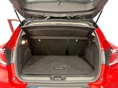 Usado Renault Captur Techno 145 CV (106 kW) 2023 Rojo SUV