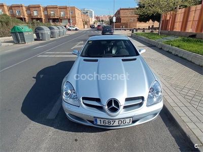 Usado Mercedes SLK200 163 CV (119 kW) 2005 Gris / plata Descapotable