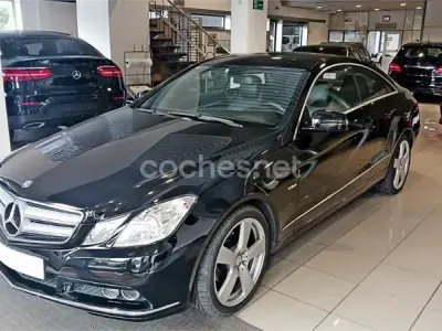 Usado Mercedes E220 Avantgarde 170 CV (125 kW) 2010 Negro Descapotable