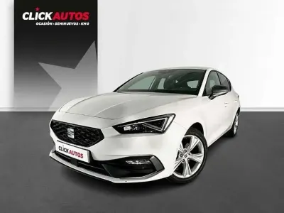 Käytetty Seat Leon FR 150 HP (110 kW) 2025 Valkoinen Viistoperä