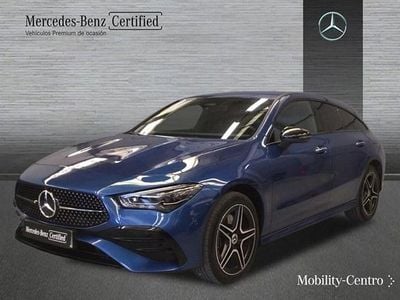 Azul denim metalizado Usado 2024 Mercedes CLA250 AMG line Berlina | 42.900 €