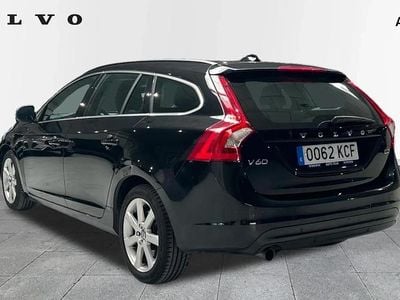 Usado 2017 Volvo V60 Momentum Familiar | 15.900 € (Caro)