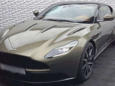 Aston Martin DB11