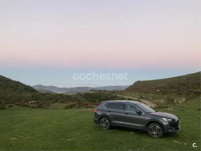 Usado Seat Tarraco 4Drive 190 CV (139 kW) 2020 Gris / plata SUV