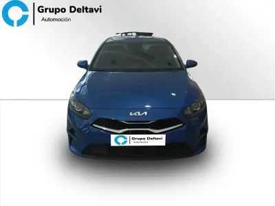 Usado Kia Ceed 100 CV (73 kW) 2025 Azul Utilitario