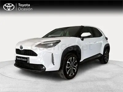 Usado Toyota Yaris Cross Active 116 CV (85 kW) 2022 Blanco SUV
