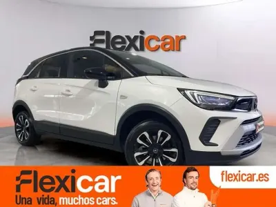 Usado Opel Crossland Elegance 131 CV (96 kW) 2024 Blanco SUV