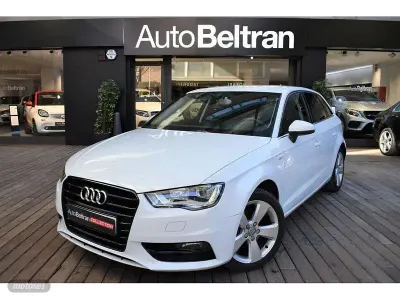 Usado Audi A3 Ambiente 150 CV (110 kW) 2013 Blanco Berlina