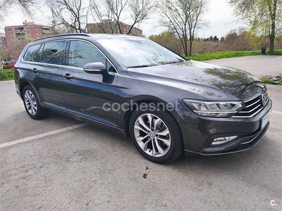 Usado VW Passat Executive 150 CV (110 kW) 2020 Gris / plata Familiar