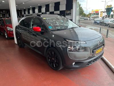 Gris / plata Usado 2015 Citroën C4 Cactus Shine Edition Utilitario | 8899 € (Un poco caro)