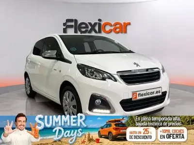 Usado Peugeot 108 Active 72 CV (52 kW) 2021 Blanco