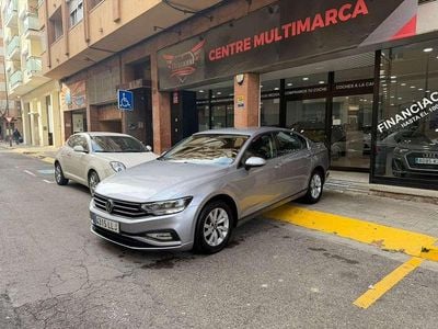 Gris Usado 2020 VW Passat Advance Berlina | 17.750 € (Precio justo)