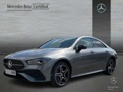 Usado Mercedes CLA250 163 CV (119 kW) 2025 Gris Coupe