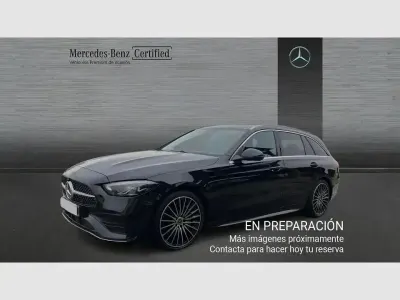 Usado Mercedes C220 AMG line 200 HP (147 kW) 2024 Azul Carrinha