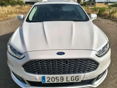 Usado Ford Mondeo Vignale 188 CV (138 kW) 2018 Blanco Berlina