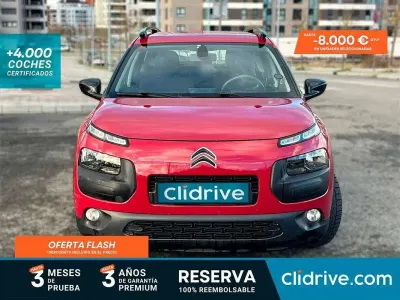 Usado Citroën C4 Cactus Shine 99 CV (72 kW) 2017 Burdeos Utilitario