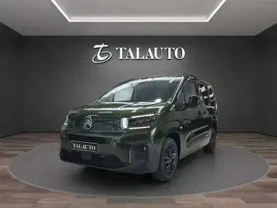 Nuevo Citroën Berlingo 102 CV (75 kW) 2025 Verde Monovolumen