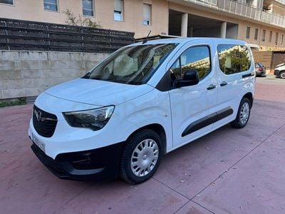 Usado Opel Combo Life Edition 102 CV (75 kW) 2022 Blanco Monovolumen