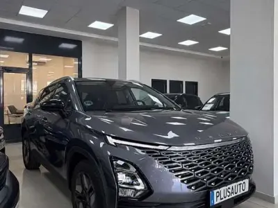 Usado Omoda 5 147 CV (108 kW) 2025 Gris SUV