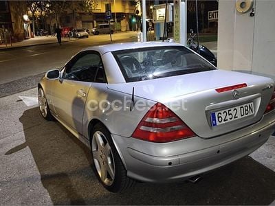 Gris / plata Usado 2002 Mercedes SLK230 Descapotable | 7000 € (Precio justo)
