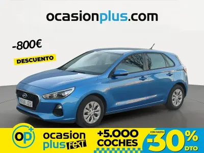 Usado Hyundai i30 120 CV (88 kW) 2017 Azul