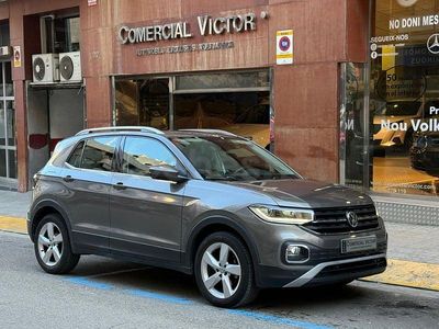 Usado VW T-Cross Sportline 115 CV (84 kW) 2019 Gris / plata SUV