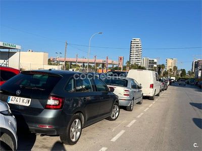 Gris / plata Usado 2018 Skoda Rapid Active Berlina | 10.200 €