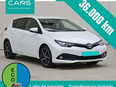 Usado Toyota Auris Hybrid