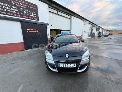 Negro Usado 2009 Renault Mégane Dynamique Berlina | 5999 € (Precio justo)