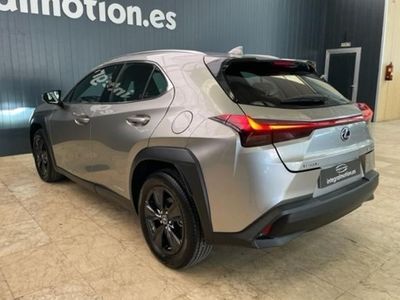 usado Lexus UX 2.0 250h Business