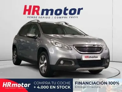 Käytetty Peugeot 2008 Style 83 HP (61 kW) 2016 Harmaa Katumaasturi