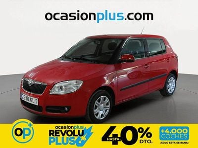 Usado Skoda Fabia 60 CV (44 kW) 2009 Rojo Utilitario