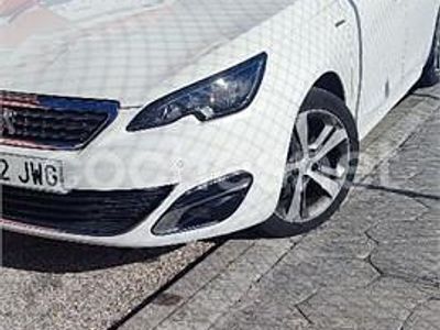 Usado Peugeot 308 SW GT-line 130 CV (95 kW) 2017 Blanco Familiar