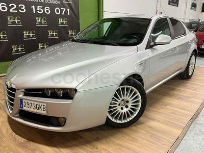 Usado Alfa Romeo 159 Distinctive 150 CV (110 kW) 2009 Gris / plata Berlina