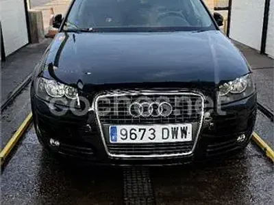 Usado Audi A3 Attraction 150 CV (110 kW) 2006 Negro Utilitario