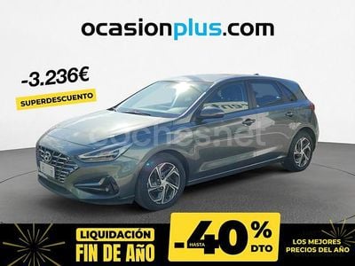 Gris / plata Usado 2022 Hyundai i30 Berlina | 15.150 € (Precio justo)