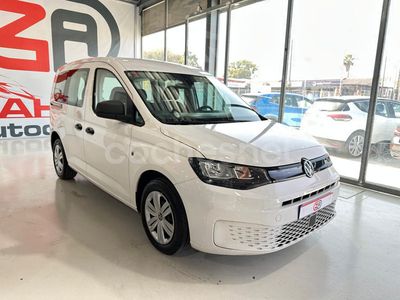 Usado VW Caddy Edition 102 CV (75 kW) 2021 Blanco Monovolumen