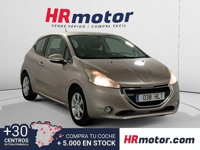 Beige Usado 2012 Peugeot 208 Active Utilitario | 5890 € (Precio justo)