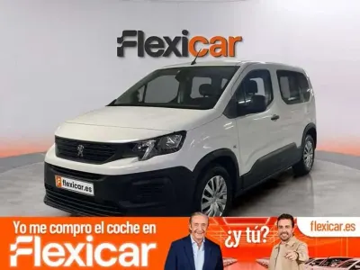 Usado Peugeot Rifter Active 102 CV (75 kW) 2021 Blanco Monovolumen