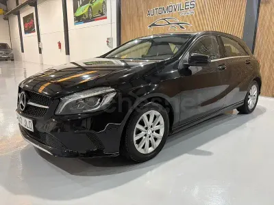 Usado Mercedes A200 Style 136 CV (100 kW) 2016 Negro Utilitario