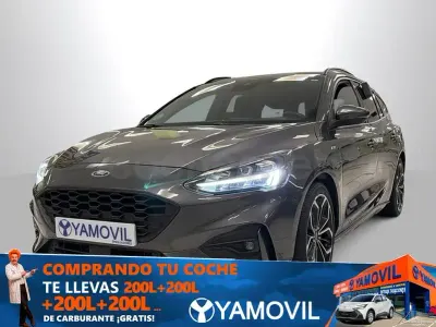 Usado Ford Focus ST-Line 125 CV (91 kW) 2020 Gris / plata Familiar