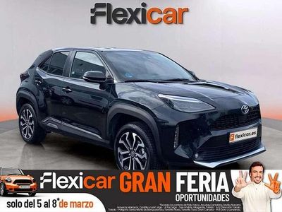 Usado Toyota Yaris Cross Active 116 CV (85 kW) 2022 Negro SUV