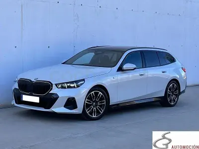 Occasion BMW 520 Comfort Edition 197 PK (144 kW) 2025 Wit Stationwagen