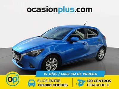 Usado Mazda 2 Style+ 90 CV (66 kW) 2015 Azul Utilitario